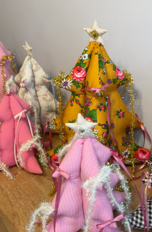 Vintage Fabric Christmas Tree - Sewing Pattern